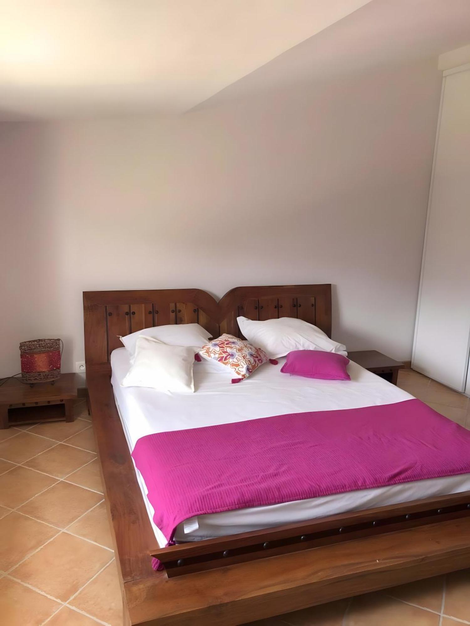 Vila Mas De La Crozette Monteux Exteriér fotografie